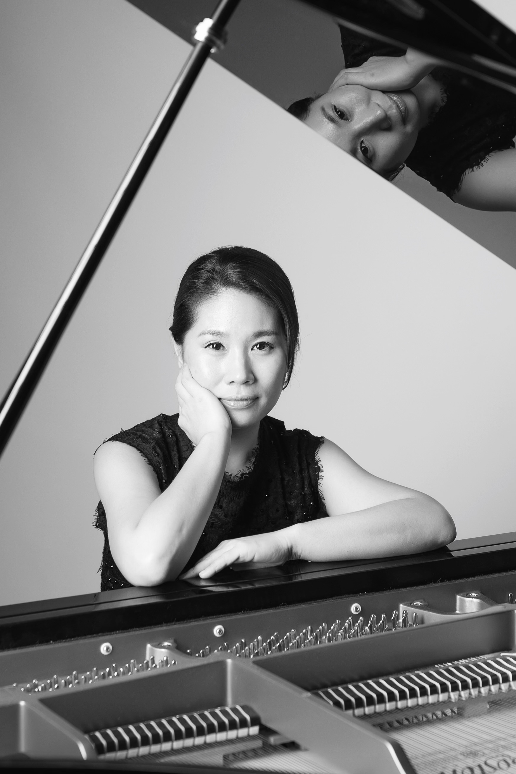 Sun Ah Choi performing at a concert